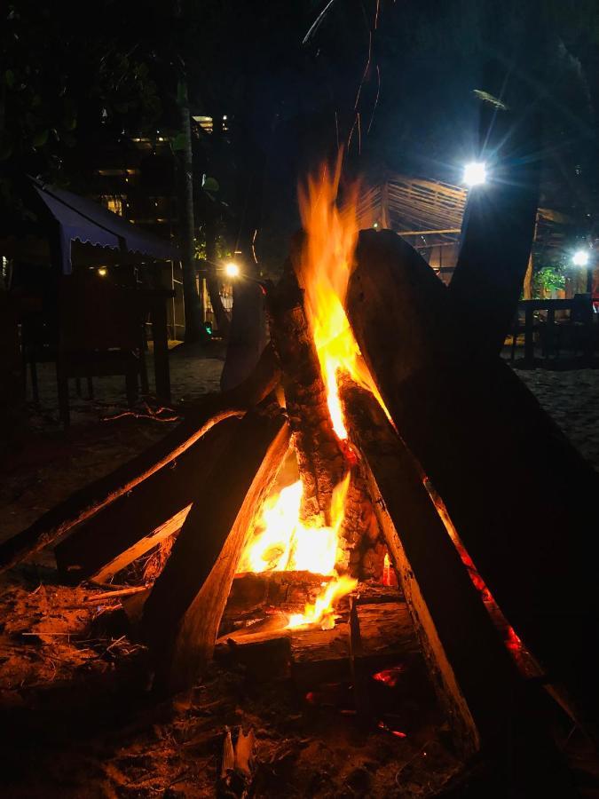 Honey Beach Negombo Kültér fotó