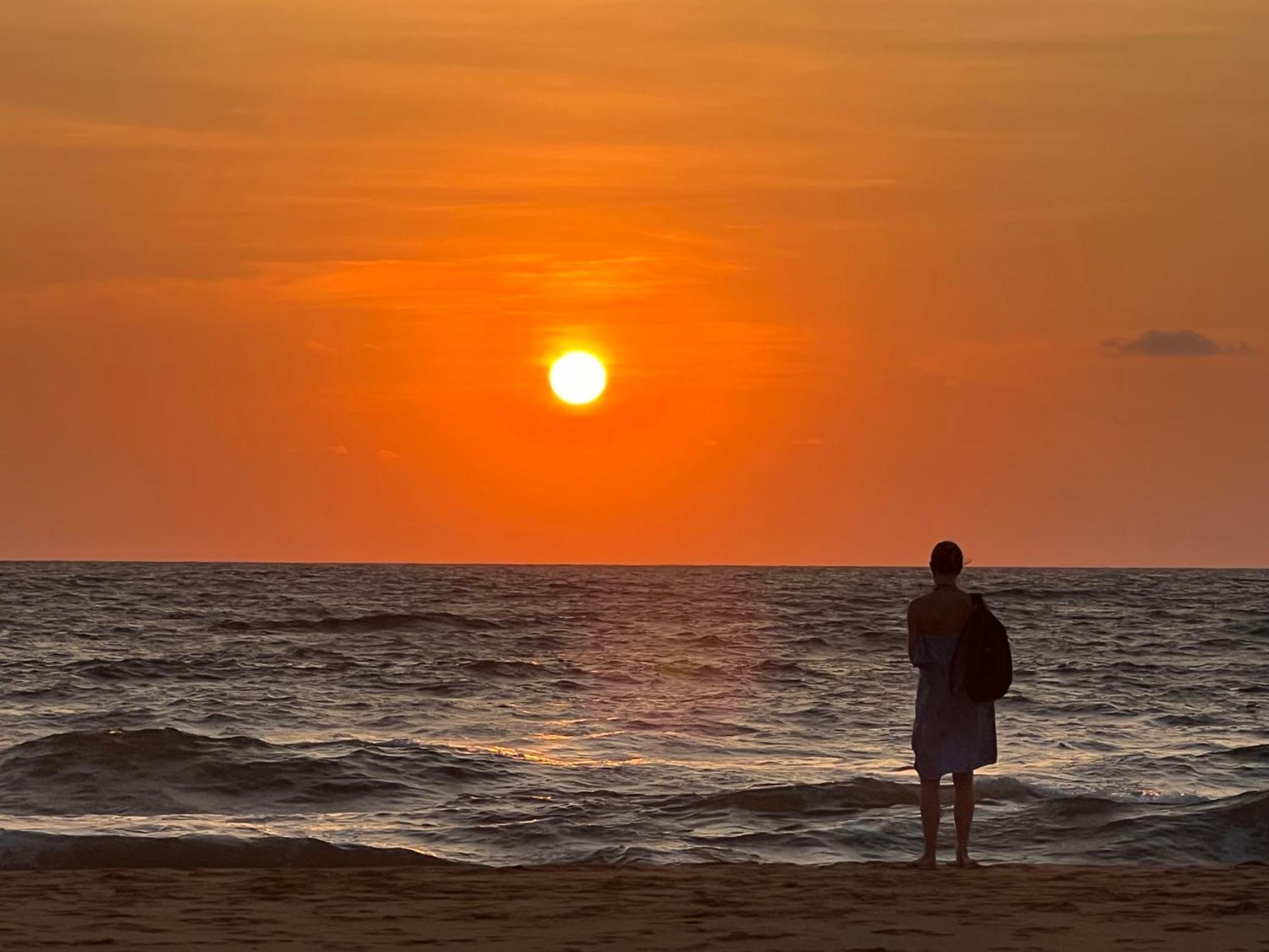Honey Beach Negombo Kültér fotó