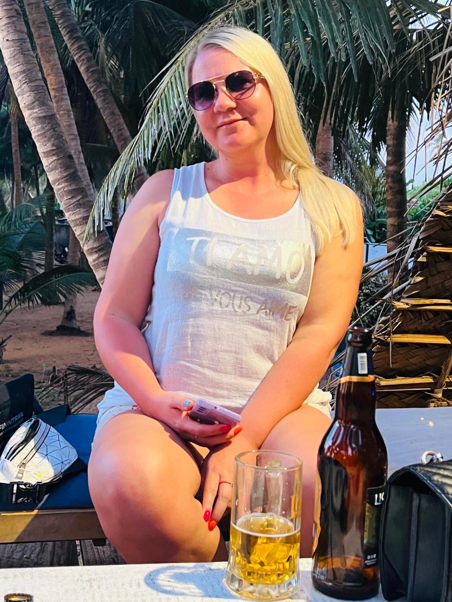 Honey Beach Negombo Kültér fotó