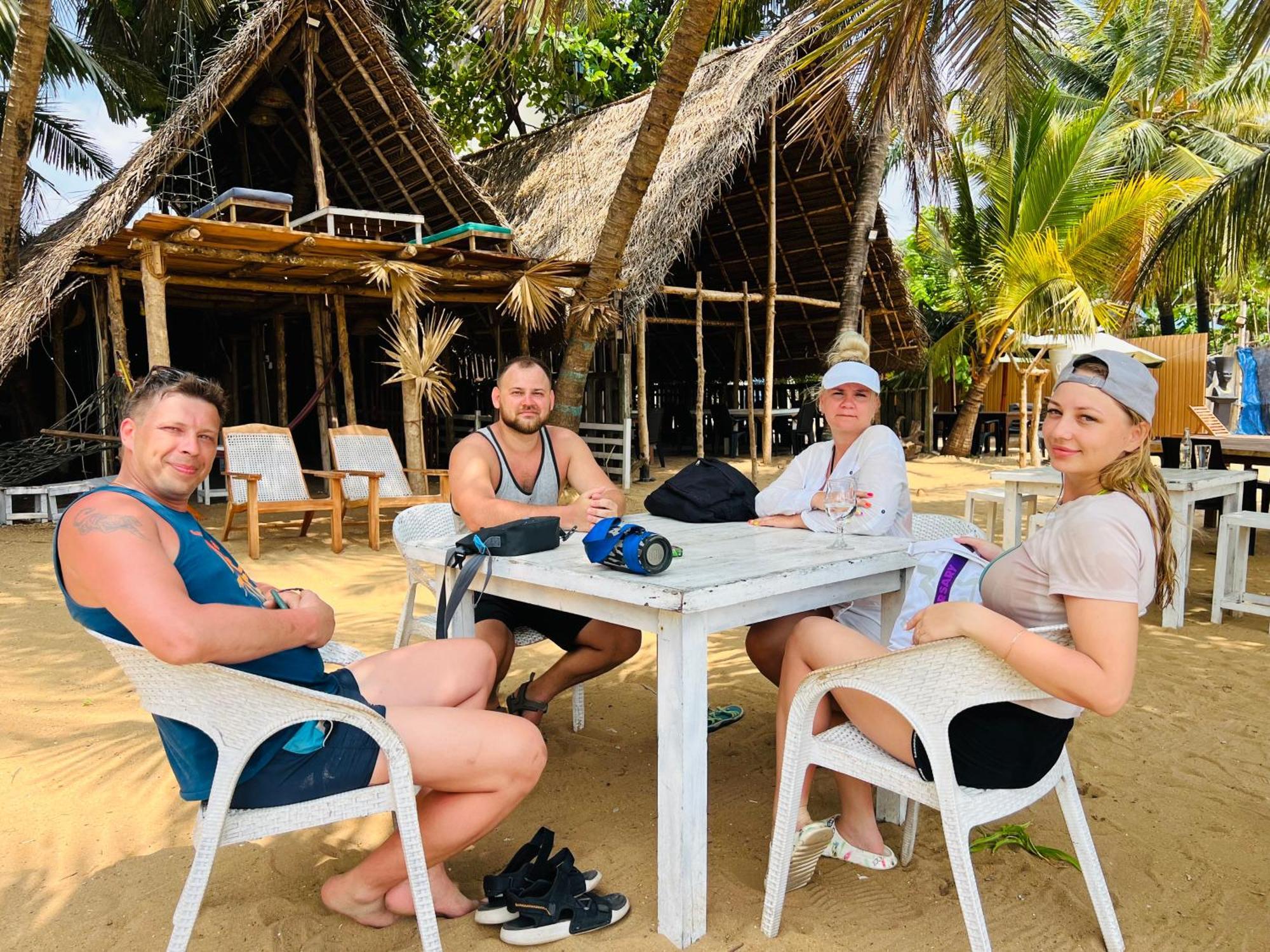 Honey Beach Negombo Kültér fotó